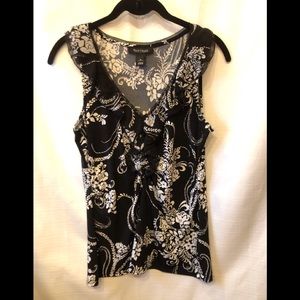 White House Black Market Small #2190